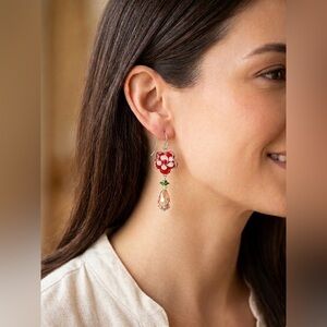 Artisan Glass Lamp-work with Peach & Green Crystals Earrings